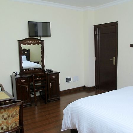 Bnow Hotel Аддис-Абеба Екстер'єр фото