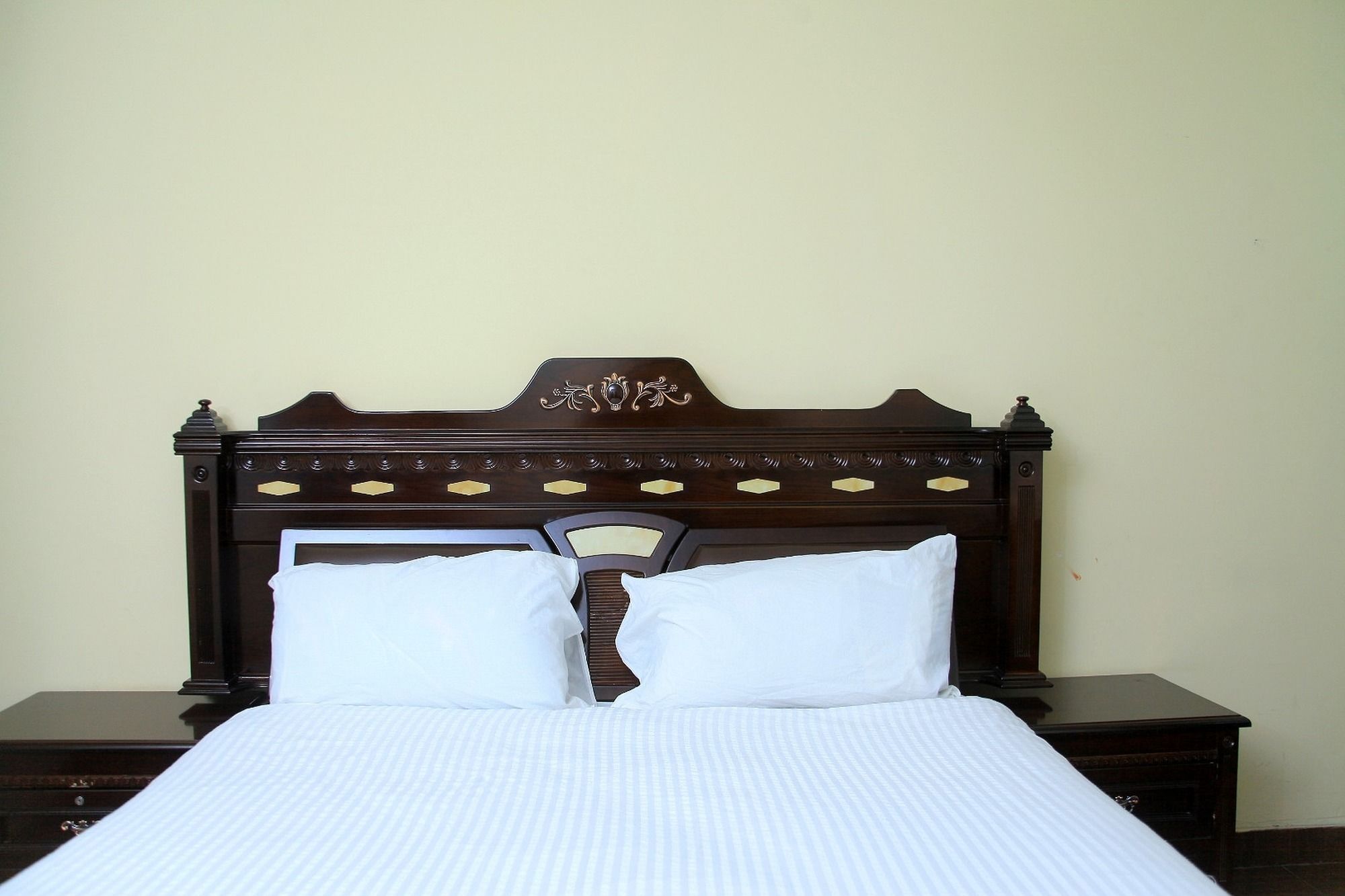 Bnow Hotel Аддис-Абеба Екстер'єр фото