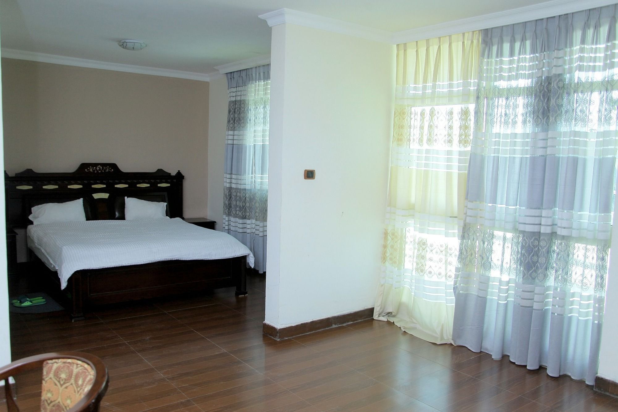 Bnow Hotel Аддис-Абеба Екстер'єр фото